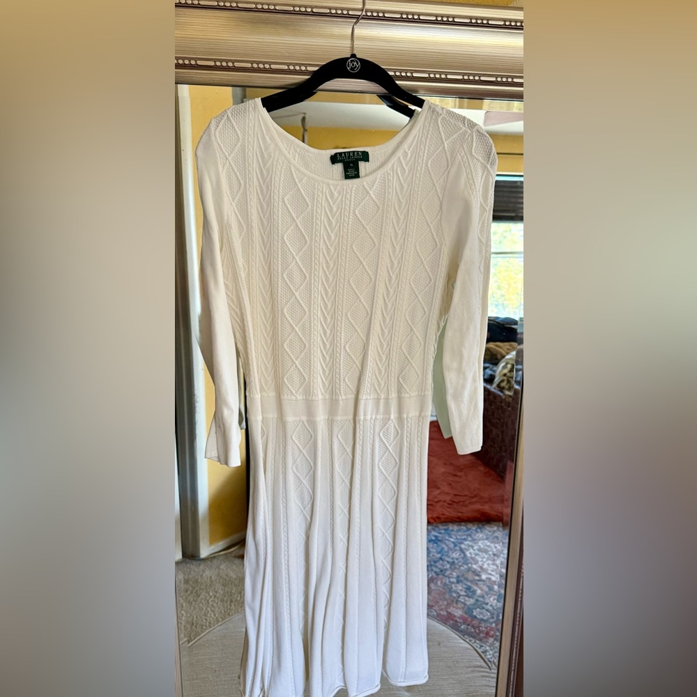 Ralph Lauren knit stretchy dress . Light weight cable knit look.